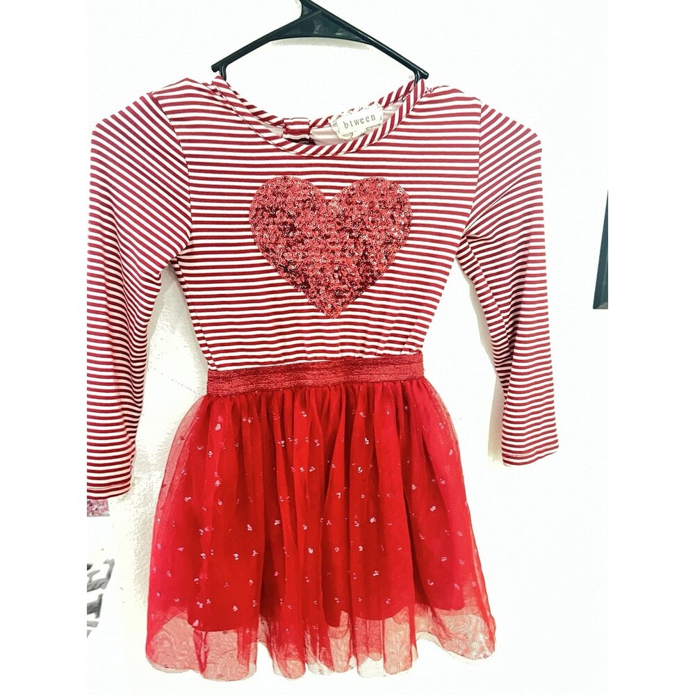 Btween Dress Size 7 Red Heart